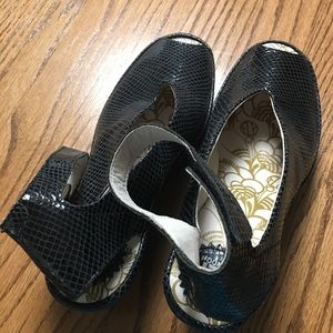 Fly London peep toe Wedge snack skin